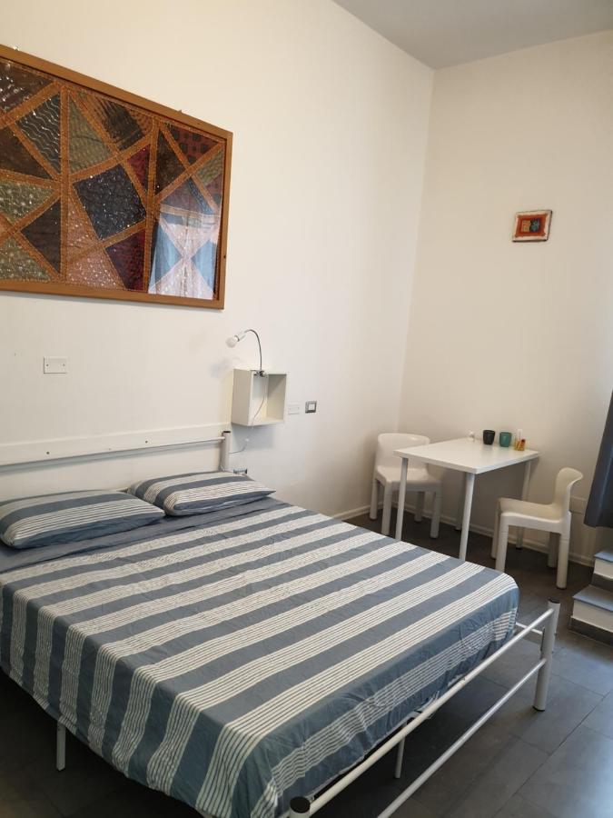 Da Laura Hotel Cagliari Bagian luar foto