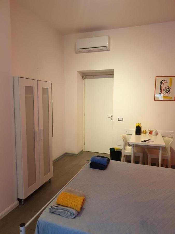 Da Laura Hotel Cagliari Bagian luar foto